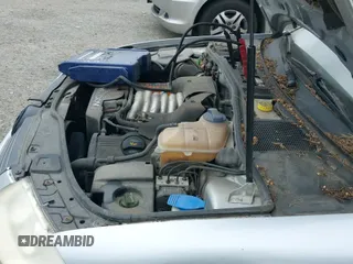 ✅ 2003 Volkswagen Passat GLX • VIN: WVWWH63B23E220962 • Лот: 43033825. Опубликован ранее на IAAI с пробегом 94 969 миль. Бесплатный доступ к архиву аукционных продаж из США и подробный отчёт об истории автомобиля на DreamBid. Изображение 15.