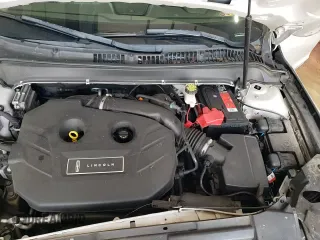 ✅ 2019 Lincoln MKZ Reserve I • VIN: 3LN6L5D96KR604061 • Лот: 63415105. Опубликован ранее на Copart с пробегом 32 402 миль. Бесплатный доступ к архиву аукционных продаж из США и подробный отчёт об истории автомобиля на DreamBid. Изображение 15.