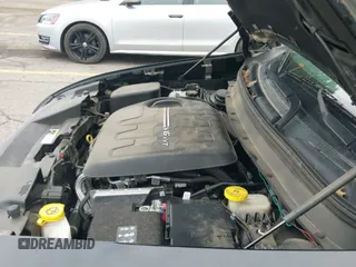 ✅ 2017 Jeep Cherokee Latitude • VIN: 1C4PJMCS5HW570679 • Lot: 42818265. Wystawiony na IAAI z przebiegiem 55 229 mil. Bezpłatny archiwum sprzedaży aukcyjnych z USA i szczegółowy raport historii pojazdu na DreamBid. Zdjęcie 19.