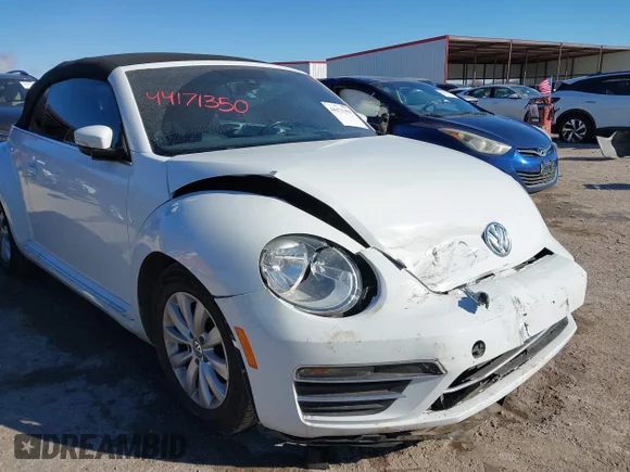 ✅ 2017 Volkswagen Beetle S • VIN: 3VW517AT4HM800732 • Lot: 44171350. Wystawiony na IAAI z przebiegiem 100 435 mil. Bezpłatny archiwum sprzedaży aukcyjnych z USA i szczegółowy raport historii pojazdu na DreamBid. Zdjęcie 6.