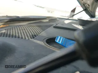 ✅ 2014 Audi A6 Premium Plus • VIN: WAUGFAFC8EN160638 • Lot: 43618648. Wystawiony na IAAI z przebiegiem 195 420 mil. Bezpłatny archiwum sprzedaży aukcyjnych z USA i szczegółowy raport historii pojazdu na DreamBid. Zdjęcie 19.