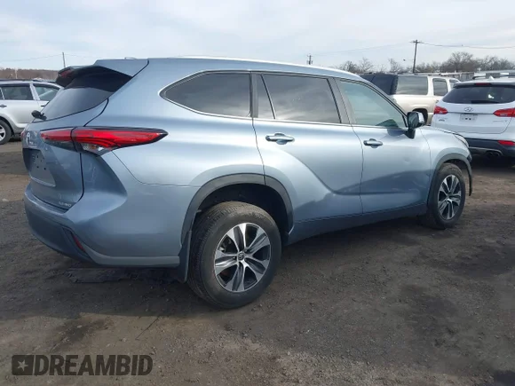 ✅ 2023 Toyota Highlander XSE • VIN: 5TDKDRBH9PS031193 • Lot: 43784479. Wystawiony na IAAI z przebiegiem 39 563 mil. Bezpłatny archiwum sprzedaży aukcyjnych z USA i szczegółowy raport historii pojazdu na DreamBid. Zdjęcie 4.