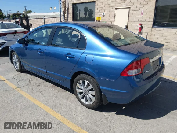 ✅ 2010 Honda Civic EX • VIN: 19XFA1F85AE009215 • Lot: 45190078. Wystawiony na IAAI z przebiegiem 59 166 mil. Bezpłatny archiwum sprzedaży aukcyjnych z USA i szczegółowy raport historii pojazdu na DreamBid. Zdjęcie 3.