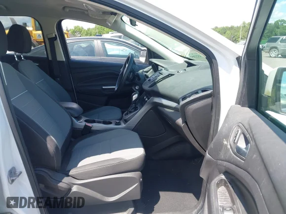 ✅ 2013 Ford Escape SE • VIN: 1FMCU0GX4DUC91150 • Lot: 45233857. Listed on IAAI with 130,184 mi. Free auction sales archive from the USA and detailed vehicle history report at DreamBid. Image 5.