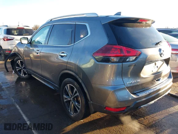 ✅ 2019 Nissan Rogue SV • VIN: JN8AT2MT9KW268108 • Lot: 44025072. Wystawiony na IAAI z przebiegiem 121 560 mil. Bezpłatny archiwum sprzedaży aukcyjnych z USA i szczegółowy raport historii pojazdu na DreamBid. Zdjęcie 3.
