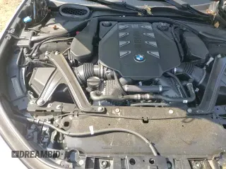 ✅ 2024 BMW 7 Series 760i xDrive • VIN: WBA33EJ00RCP27213 • Lot: 81307135. Wystawiony na Copart z przebiegiem 10 216 mil. Bezpłatny archiwum sprzedaży aukcyjnych z USA i szczegółowy raport historii pojazdu na DreamBid. Zdjęcie 13.