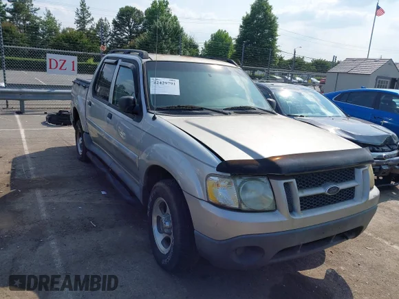 ✅ 2004 Ford Explorer Sport Trac XLS • VIN: 1FMZU67K64UA90304 • Lot: 42429791. Wystawiony na IAAI z przebiegiem Nie podano. Bezpłatny archiwum sprzedaży aukcyjnych z USA i szczegółowy raport historii pojazdu na DreamBid. Zdjęcie 1.