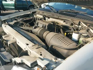 ✅ 2006 Lincoln Navigator Luxury • VIN: 5LMFU27556LJ16290 • Lot: 43030099. Listed on IAAI with 148,943 mi. Free auction sales archive from the USA and detailed vehicle history report at DreamBid. Image 19.