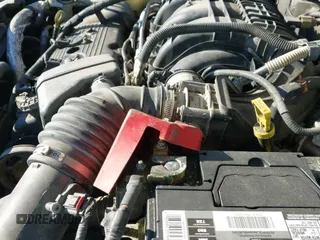 ✅ 2010 Mercury Milan Premier • VIN: 3MEHM0JG0AR661658 • Lot: 43770978. Wystawiony na IAAI z przebiegiem 177 972 mil. Bezpłatny archiwum sprzedaży aukcyjnych z USA i szczegółowy raport historii pojazdu na DreamBid. Zdjęcie 12.