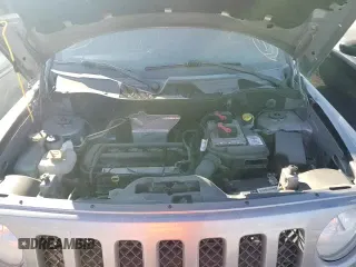 ✅ 2017 Jeep Patriot Sport • VIN: 1C4NJPBA6HD140821 • Лот: 91627295. Опубликован ранее на Copart с пробегом 87 234 миль. Бесплатный доступ к архиву аукционных продаж из США и подробный отчёт об истории автомобиля на DreamBid. Изображение 16.