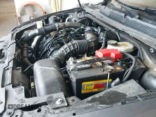 ✅ 2014 Ford Taurus SE • VIN: 1FAHP2D9XEG126065 • Лот: 41793725. Опубликован ранее на IAAI с пробегом 205 973 миль. Бесплатный доступ к архиву аукционных продаж из США и подробный отчёт об истории автомобиля на DreamBid. Изображение 17.