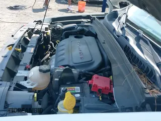 ✅ 2018 Jeep Renegade Sport • VIN: ZACCJBAB3JPH30955 • Lot: 42332330. Wystawiony na IAAI z przebiegiem 146 759 mil. Bezpłatny archiwum sprzedaży aukcyjnych z USA i szczegółowy raport historii pojazdu na DreamBid. Zdjęcie 20.