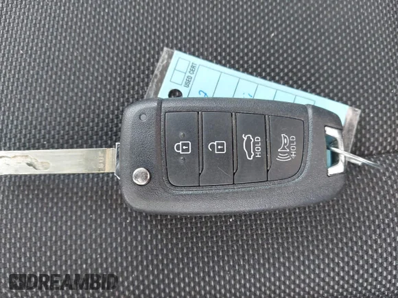 ✅ 2025 Hyundai Elantra SE • VIN: KMHLL4DG6SU947022 • Лот: 45220936. Опубліковано раніше на IAAI з пробігом 26 478 миль. Безкоштовний доступ до архіву аукціонних продажів зі США та докладний звіт про історію автомобіля на DreamBid. Зображення 11.