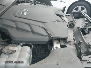 ✅ 2019 Audi Q8 Premium Plus • VIN: WA1EVAF16KD019705 • Lot: 43014880. Wystawiony na IAAI z przebiegiem 84 289 mil. Bezpłatny archiwum sprzedaży aukcyjnych z USA i szczegółowy raport historii pojazdu na DreamBid. Zdjęcie 20.