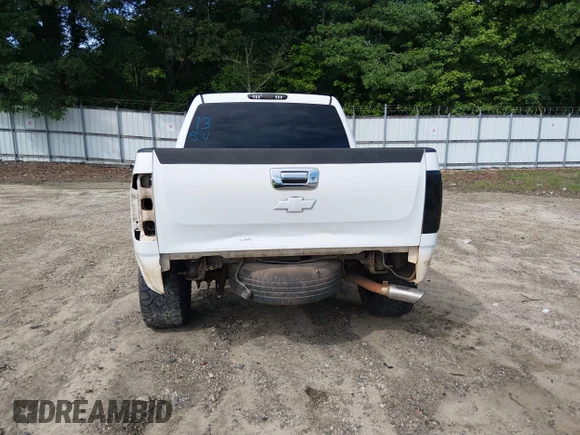 ✅ 2011 Chevrolet Silverado 1500 LT • VIN: 3GCPCSE02BG388518 • Lot: 45224947. Wystawiony na IAAI z przebiegiem 287 126 mil. Bezpłatny archiwum sprzedaży aukcyjnych z USA i szczegółowy raport historii pojazdu na DreamBid. Zdjęcie 6.