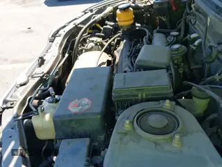 ✅ 1999 Toyota RAV4 • VIN: JT3HP10V7X7115328 • Lot: 43072197. Wystawiony na IAAI z przebiegiem 260 581 mil. Bezpłatny archiwum sprzedaży aukcyjnych z USA i szczegółowy raport historii pojazdu na DreamBid. Zdjęcie 12.