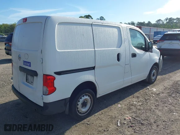 ✅ 2015 Nissan NV200 S • VIN: 3N6CM0KN6FK706754 • Lot: 44840609. Wystawiony na IAAI z przebiegiem 159 865 mil. Bezpłatny archiwum sprzedaży aukcyjnych z USA i szczegółowy raport historii pojazdu na DreamBid. Zdjęcie 4.