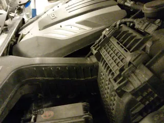 ✅ 2017 Hyundai Santa Fe Limited Ultimate • VIN: KM8SR4HF9HU210482 • Лот: 41911681. Опубликован ранее на IAAI с пробегом 110 933 миль. Бесплатный доступ к архиву аукционных продаж из США и подробный отчёт об истории автомобиля на DreamBid. Изображение 19.