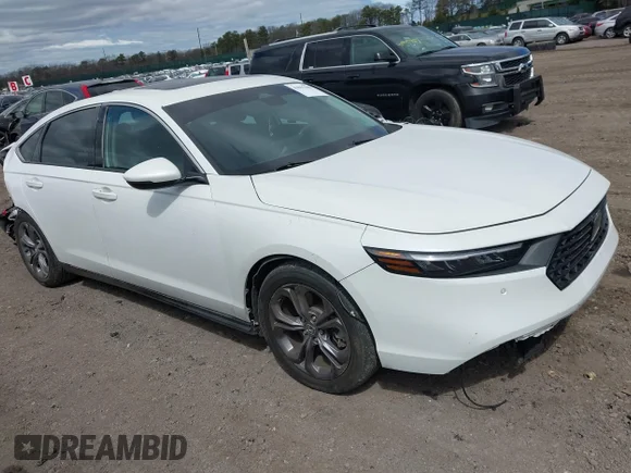✅ 2023 Honda Accord EX-L • VIN: 1HGCY2F60PA012071 • Lot: 42005500. Wystawiony na IAAI z przebiegiem 29 858 mil. Bezpłatny archiwum sprzedaży aukcyjnych z USA i szczegółowy raport historii pojazdu na DreamBid. Zdjęcie 1.