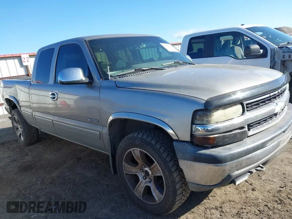 ✅ 1999 Chevrolet Silverado 1500 LS • VIN: 1GCEK19T5XE238829 • Лот: 44561963. Опубліковано раніше на IAAI з пробігом 252 019 миль. Безкоштовний доступ до архіву аукціонних продажів зі США та докладний звіт про історію автомобіля на DreamBid. Зображення 1.