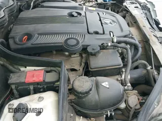 ✅ 2013 Mercedes-Benz C 250 Sport • VIN: WDDGF4HB9DA864853 • Lot: 43628986. Wystawiony na IAAI z przebiegiem 105 575 mil. Bezpłatny archiwum sprzedaży aukcyjnych z USA i szczegółowy raport historii pojazdu na DreamBid. Zdjęcie 19.