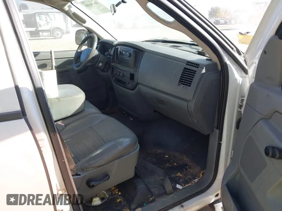 ✅ 2007 Dodge 1500 SLT • VIN: 1D7HA18N67J516279 • Лот: 40650500. Опубліковано раніше на IAAI з пробігом 169 267 миль. Безкоштовний доступ до архіву аукціонних продажів зі США та докладний звіт про історію автомобіля на DreamBid. Зображення 5.
