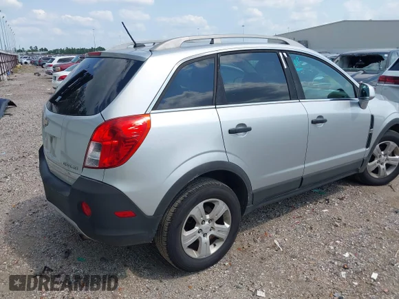 ✅ 2013 Chevrolet Captiva Sport LS • VIN: 3GNAL2EK4DS607655 • Lot: 43150336. Wystawiony na IAAI z przebiegiem 157 051 mil. Bezpłatny archiwum sprzedaży aukcyjnych z USA i szczegółowy raport historii pojazdu na DreamBid. Zdjęcie 4.