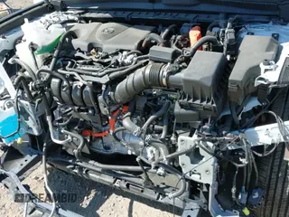 ✅ 2025 Mazda CX-50 Hybrid Premium Plus Package • VIN: 7MMVAAEWXSN109464 • Lot: 42707843. Listed on IAAI with 421 mi. Free auction sales archive from the USA and detailed vehicle history report at DreamBid. Image 22.