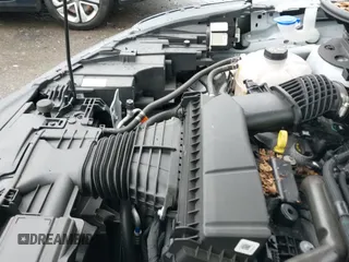 ✅ 2024 Ford Escape ST-Line Elite • VIN: 1FMCU9PA0RUA88473 • Lot: 42144927. Wystawiony na IAAI z przebiegiem 9 029 mil. Bezpłatny archiwum sprzedaży aukcyjnych z USA i szczegółowy raport historii pojazdu na DreamBid. Zdjęcie 20.