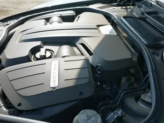 ✅ 2017 Bentley Flying Spur • VIN: SCBEH9ZA5HC063140 • Lot: 42120298. Listed on IAAI with 40,242 mi. Free auction sales archive from the USA and detailed vehicle history report at DreamBid. Image 19.