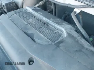 ✅ 2003 Honda Odyssey LX • VIN: 5FNRL18583B076852 • Lot: 43664538. Wystawiony na IAAI z przebiegiem 266 702 mil. Bezpłatny archiwum sprzedaży aukcyjnych z USA i szczegółowy raport historii pojazdu na DreamBid. Zdjęcie 12.