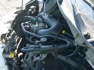 ✅ 2023 Ford Transit Cargo • VIN: 1FTYE1Y89PKA26468 • Lot: 42556373. Wystawiony na IAAI z przebiegiem 82 927 mil. Bezpłatny archiwum sprzedaży aukcyjnych z USA i szczegółowy raport historii pojazdu na DreamBid. Zdjęcie 17.