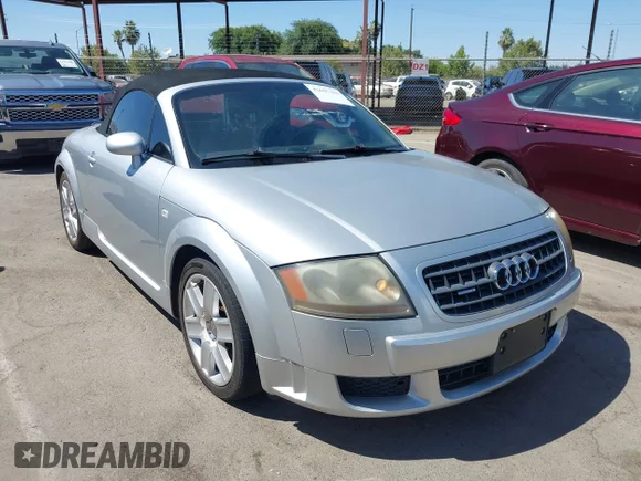 ✅ 2005 Audi TT • VIN: TRUUF28N551003303 • Лот: 42697103. Опубліковано раніше на IAAI з пробігом 179 087 миль. Безкоштовний доступ до архіву аукціонних продажів зі США та докладний звіт про історію автомобіля на DreamBid. Зображення 1.