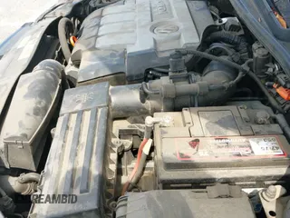 ✅ 2012 Volkswagen Golf TDI • VIN: WVWDM7AJ6CW296004 • Лот: 42530778. Опубликован ранее на IAAI с пробегом 152 923 миль. Бесплатный доступ к архиву аукционных продаж из США и подробный отчёт об истории автомобиля на DreamBid. Изображение 12.