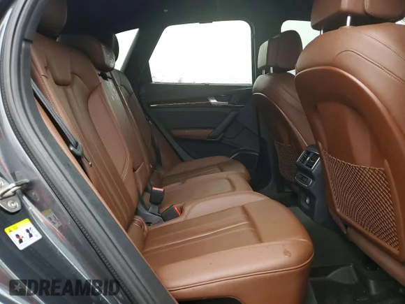 ✅ 2018 Audi Q5 Premium Plus • VIN: WA1BNAFY1J2085962 • Lot: 41926146. Wystawiony na Copart z przebiegiem 96 495 mil. Bezpłatny archiwum sprzedaży aukcyjnych z USA i szczegółowy raport historii pojazdu na DreamBid. Zdjęcie 11.