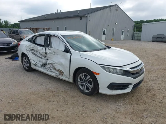 ✅ 2018 Honda Civic LX • VIN: 2HGFC2F55JH531032 • Lot: 45347430. Listed on IAAI with 122,639 mi. Free auction sales archive from the USA and detailed vehicle history report at DreamBid. Image 1.