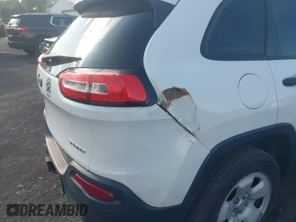 ✅ 2014 Jeep Cherokee Sport • VIN: 1C4PJMAB4EW169347 • Lot: 44987860. Wystawiony na IAAI z przebiegiem 132 987 mil. Bezpłatny archiwum sprzedaży aukcyjnych z USA i szczegółowy raport historii pojazdu na DreamBid. Zdjęcie 6.