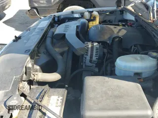 ✅ 2003 Chevrolet Suburban LS • VIN: 3GNEC16Z43G263429 • Лот: 41881059. Опубликован ранее на IAAI с пробегом 213 314 миль. Бесплатный доступ к архиву аукционных продаж из США и подробный отчёт об истории автомобиля на DreamBid. Изображение 19.