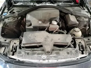 ✅ 2017 BMW 3 Series 320i xDrive • VIN: WBA8E5G31HNU42489 • Lot: 93837355. Listed on Copart with 83,788 mi. Free auction sales archive from the USA and detailed vehicle history report at DreamBid. Image 13.