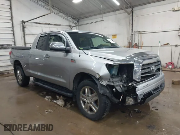 ✅ 2008 Toyota Tundra Limited • VIN: 5TBBV58188S519920 • Lot: 44294690. Wystawiony na IAAI z przebiegiem 223 450 mil. Bezpłatny archiwum sprzedaży aukcyjnych z USA i szczegółowy raport historii pojazdu na DreamBid. Zdjęcie 1.