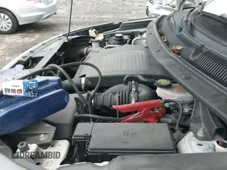 ✅ 2017 Ford Explorer Platinum • VIN: 1FM5K8HT1HGD51155 • Lot: 43648190. Wystawiony na IAAI z przebiegiem 113 686 mil. Bezpłatny archiwum sprzedaży aukcyjnych z USA i szczegółowy raport historii pojazdu na DreamBid. Zdjęcie 20.