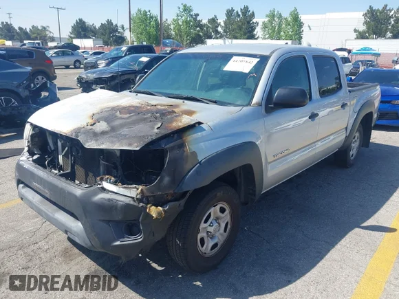 ✅ 2012 Toyota Tacoma • VIN: 5TFJX4CN7CX019977 • Лот: 44705842. Опубліковано раніше на IAAI з пробігом 114 900 миль. Безкоштовний доступ до архіву аукціонних продажів зі США та докладний звіт про історію автомобіля на DreamBid. Зображення 2.