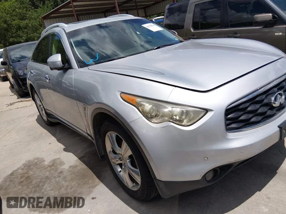 ✅ 2009 Infiniti FX • VIN: JNRAS18U29M101624 • Lot: 45528562. Wystawiony na IAAI z przebiegiem 185 061 mil. Bezpłatny archiwum sprzedaży aukcyjnych z USA i szczegółowy raport historii pojazdu na DreamBid. Zdjęcie 1.