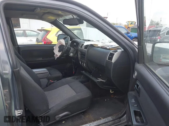 ✅ 2008 Chevrolet Colorado 1LT • VIN: 1GCDT13E388133466 • Lot: 44871651. Wystawiony na IAAI z przebiegiem 177 289 mil. Bezpłatny archiwum sprzedaży aukcyjnych z USA i szczegółowy raport historii pojazdu na DreamBid. Zdjęcie 5.
