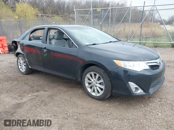 ✅ 2014 Toyota Camry XLE • VIN: 4T1BK1FK0EU546262 • Lot: 44741680. Listed on IAAI with 55,395 mi. Free auction sales archive from the USA and detailed vehicle history report at DreamBid. Image 1.