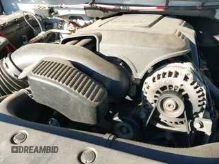 ✅ 2008 GMC Yukon XL SLT 4SB • VIN: 1GKFC16038R186997 • Lot: 41788484. Wystawiony na IAAI z przebiegiem 202 832 mil. Bezpłatny archiwum sprzedaży aukcyjnych z USA i szczegółowy raport historii pojazdu na DreamBid. Zdjęcie 14.