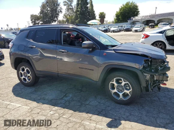 ✅ 2022 Jeep Compass Trailhawk • VIN: 3C4NJDDB4NT160138 • Лот: 46918793. Опубліковано раніше на Copart з пробігом 4 501 миль. Безкоштовний доступ до архіву аукціонних продажів зі США та докладний звіт про історію автомобіля на DreamBid. Зображення 4.