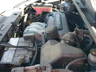 ✅ 2006 Toyota RAV4 Sport • VIN: JTMZD32V165029279 • Lot: 43327946. Listed on IAAI with 186,168 mi. Free auction sales archive from the USA and detailed vehicle history report at DreamBid. Image 12.