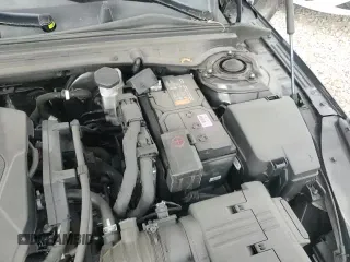 ✅ 2025 Kia K5 LXS • VIN: KNAG24J73S5288580 • Lot: 84380635. Listed on Copart with 5,986 mi. Free auction sales archive from the USA and detailed vehicle history report at DreamBid. Image 13.