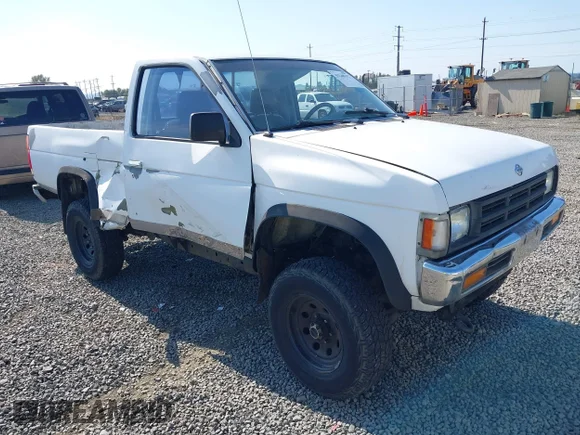 ✅ 1996 Nissan Frontier XE • VIN: 1N6SD11Y7TC357375 • Lot: 43248197. Listed on IAAI with 204,623 mi. Free auction sales archive from the USA and detailed vehicle history report at DreamBid. Image 1.
